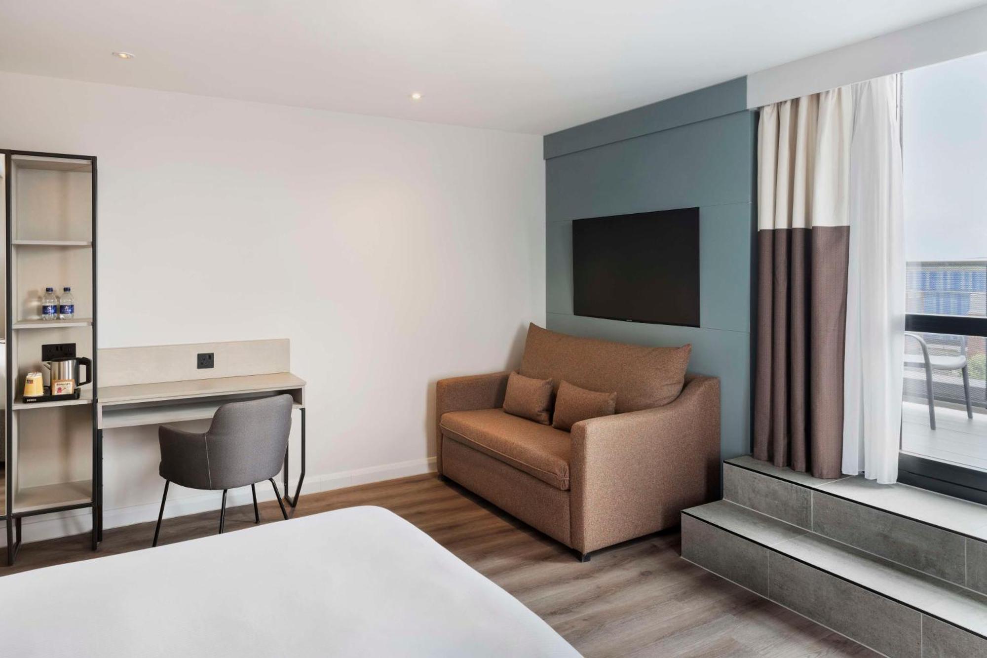 Spark By Hilton London Romford Exterior foto